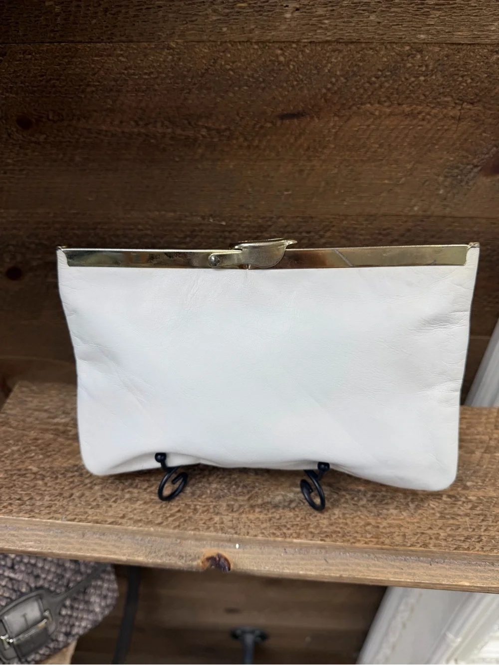 Vintage Etra White Leather Frame-Top Clutch with Kiss-lock and Chain Strap